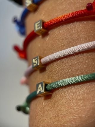 ✨ Novinka, ktorá posunie vaše náramky na vyšší level! ✨ Predstavujeme vám naše nové šnúrky, vyrobené priamo v 🇪🇺 –...